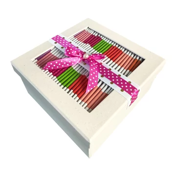 &amp;quot;Köszönöm!&amp;quot; teaválogatás díszdobozban selyemszalaggal